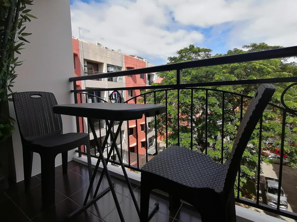 Condo Azur Suites E507 Near Airport, Netflix, Stylish, Cozy With Swimming Pool Μακτάν Εξωτερικό φωτογραφία